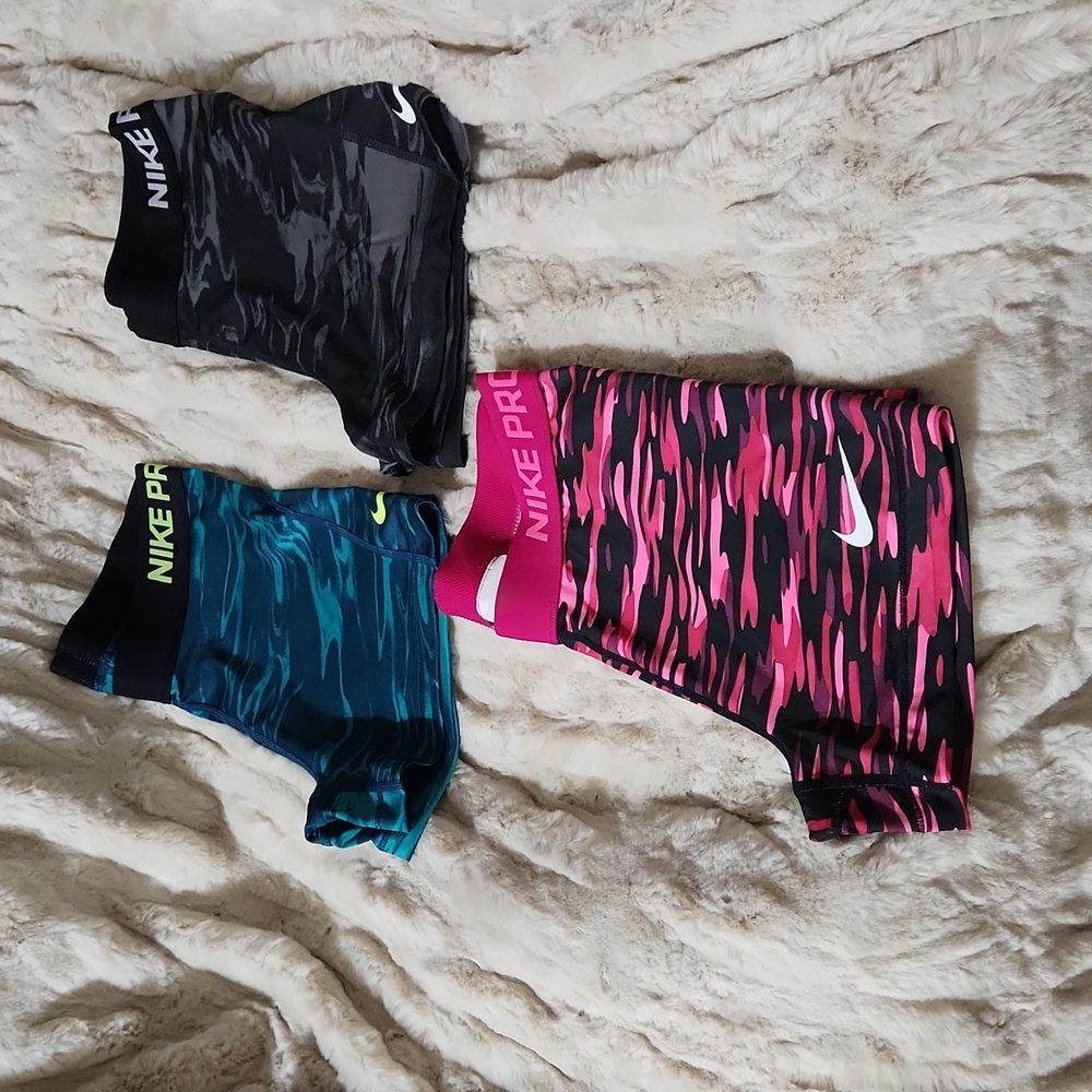 Nike compression shorts